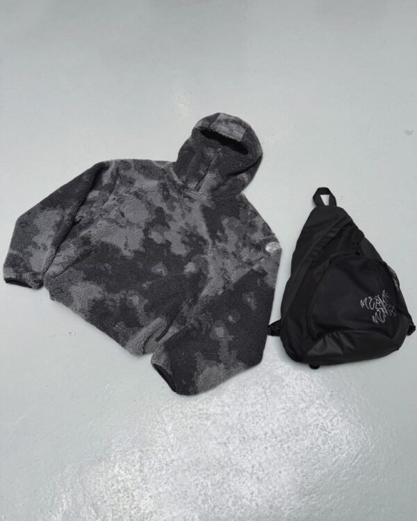 467014872_1708277216622588_80874433587617884_n-768x960-1-600x750-1-1 A Mertra Ninja Hoodie & Bags Set